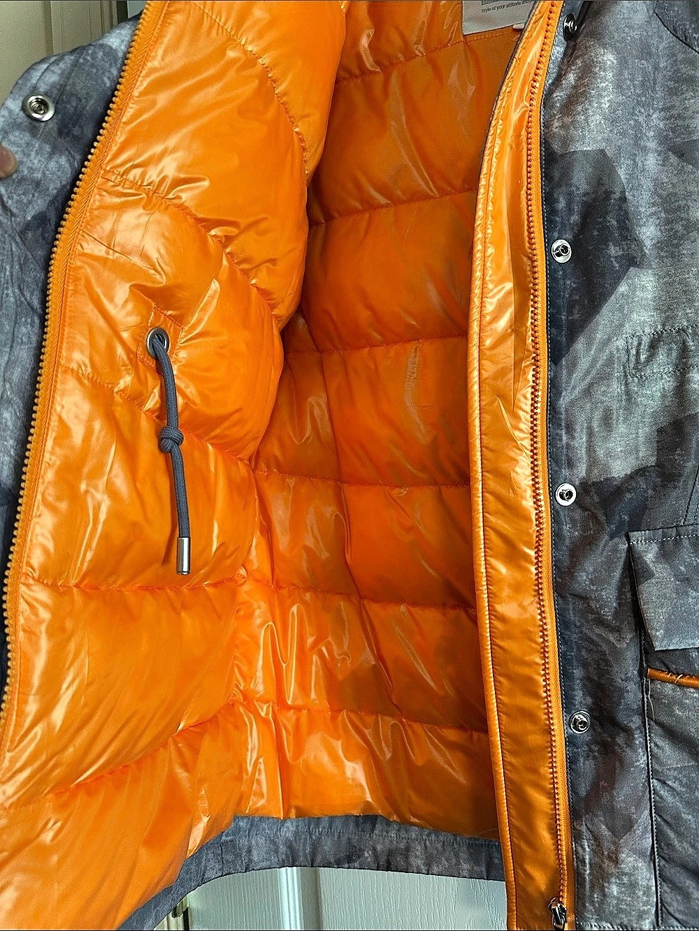 Unisex ZIAI puffer jacket Geometric in Gray & Orange Size Medium NWOT - Picture 7 of 14